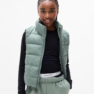 Athleta Girl Peak Puffer Vest, Agave, Size XL (14)